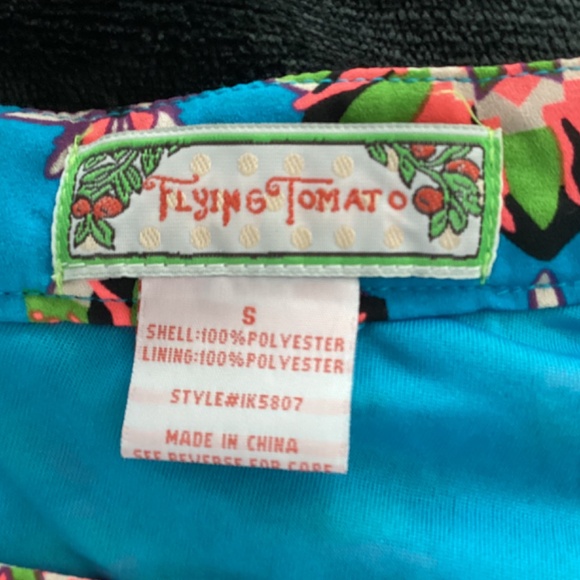 Flying Tomato NWOT, flowy mini skirt, blue background with orange flowers - Picture 6 of 11